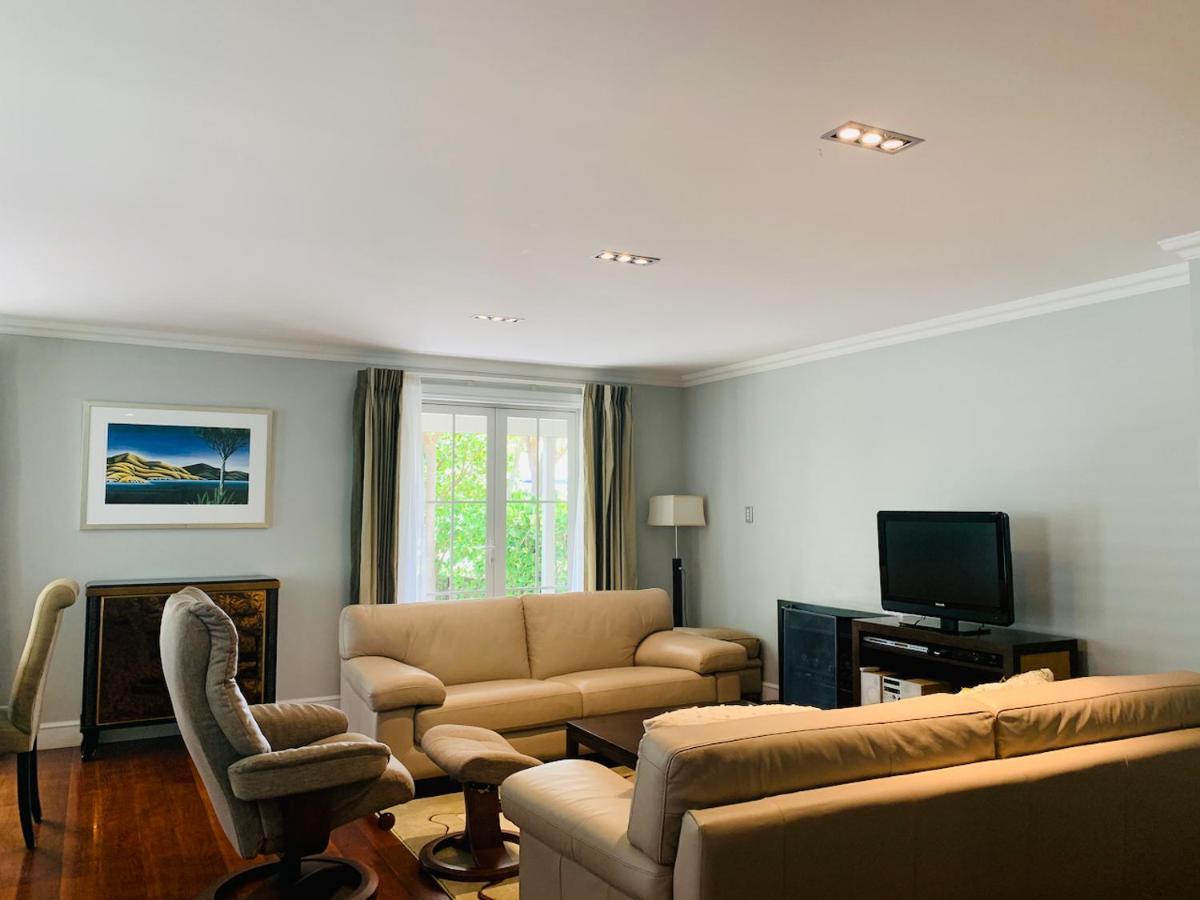 Tinkerbell Cottage 2-4 Bedroom- Russell Cottages Collection المظهر الخارجي الصورة